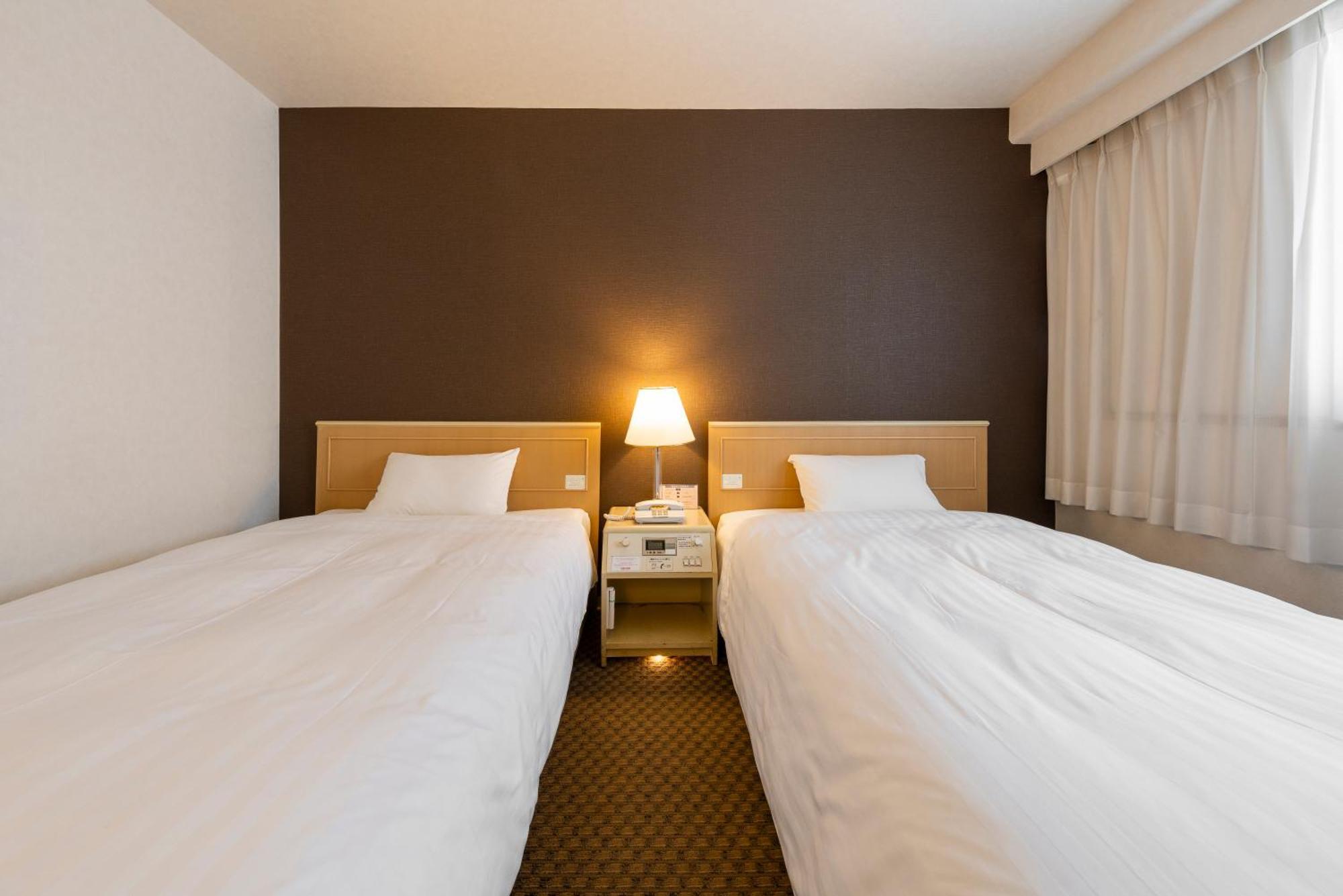 Okayama Washington Hotel Plaza Exterior photo