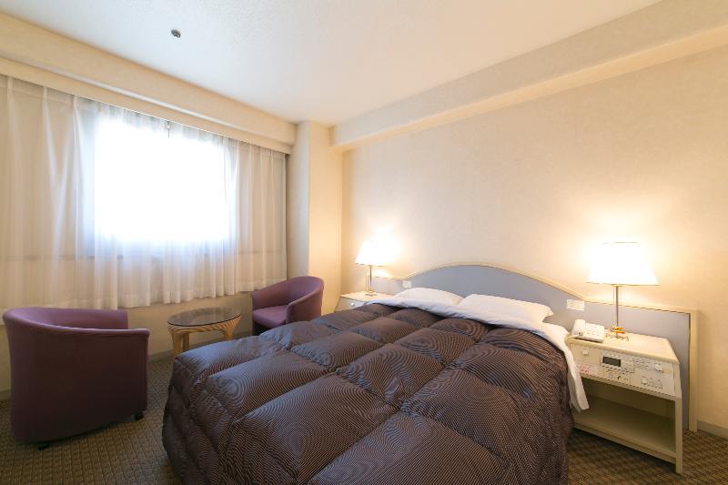 Okayama Washington Hotel Plaza Exterior photo